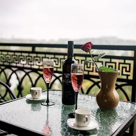 Апарт-отель Cardinal