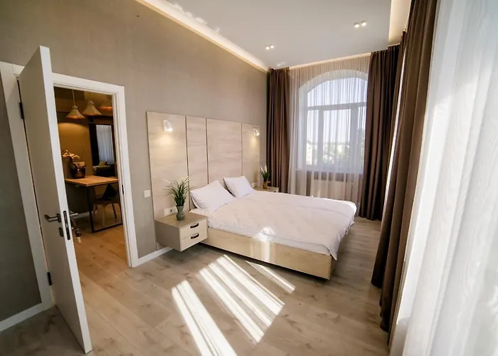 Cardinal Apart Otel 4*